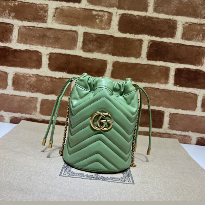 G*u*i bucket bags